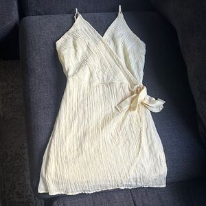 Altard state pale yellow dress